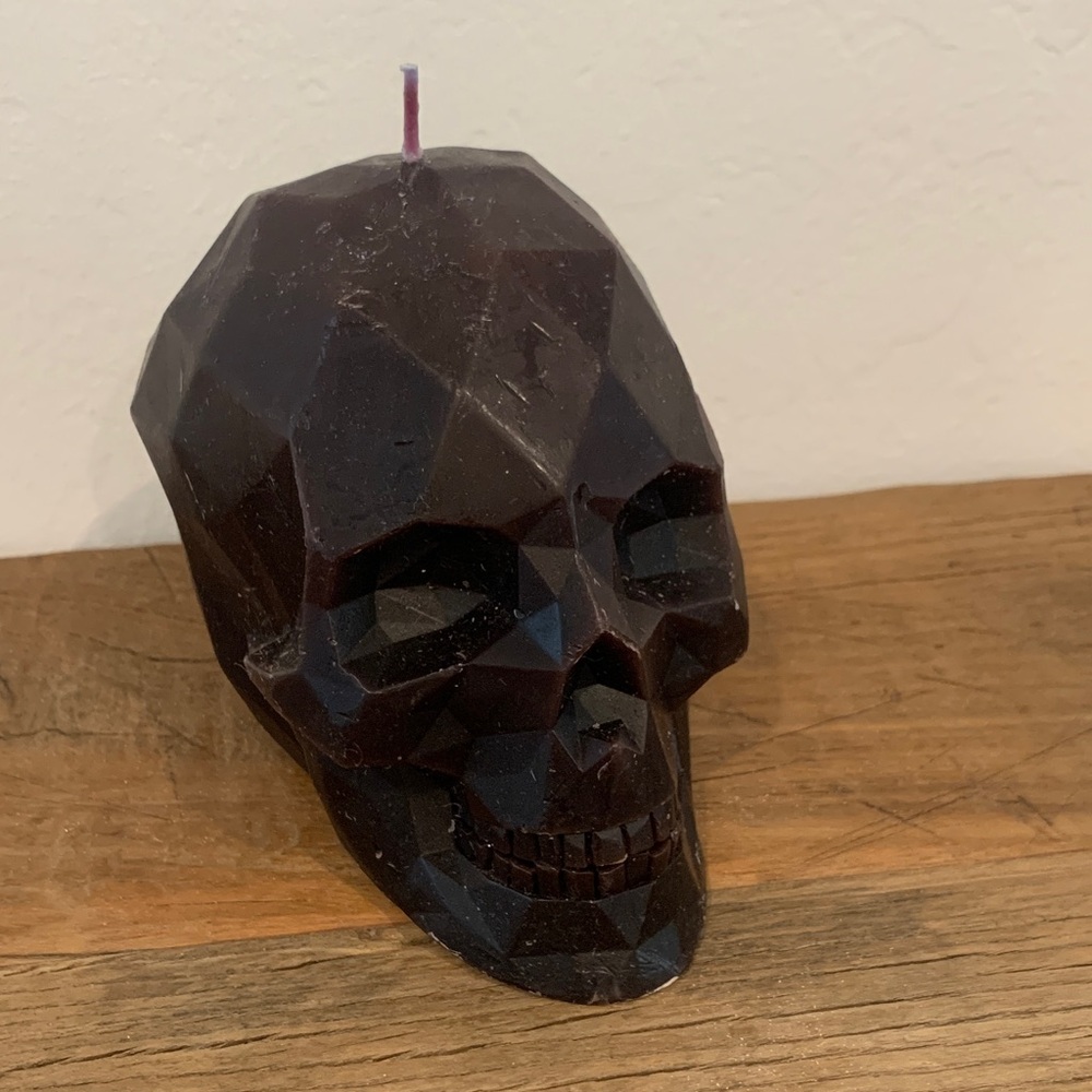 Ashland Dark Brown Faceted Skull Candle
